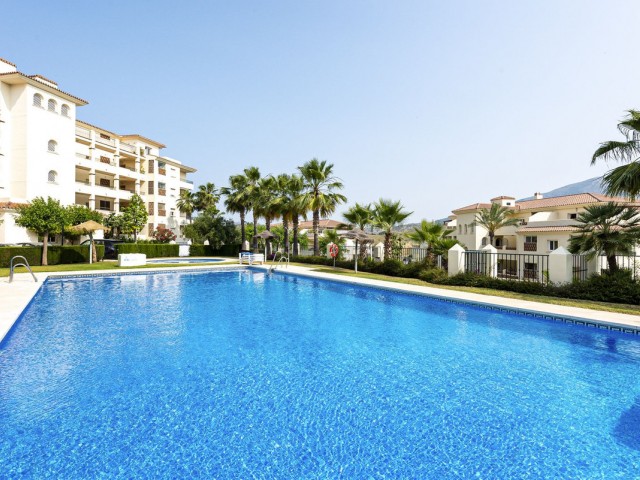 Ático con 3 Dormitorios  en La Cala Hills