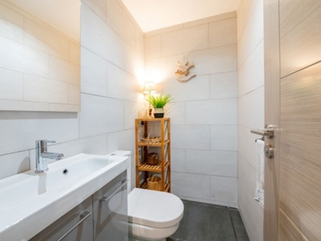 4 Slaapkamer Rijtjeshuis in Manilva