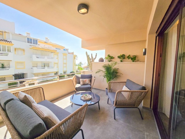 2 Bedrooms Apartment in San Pedro de Alcántara