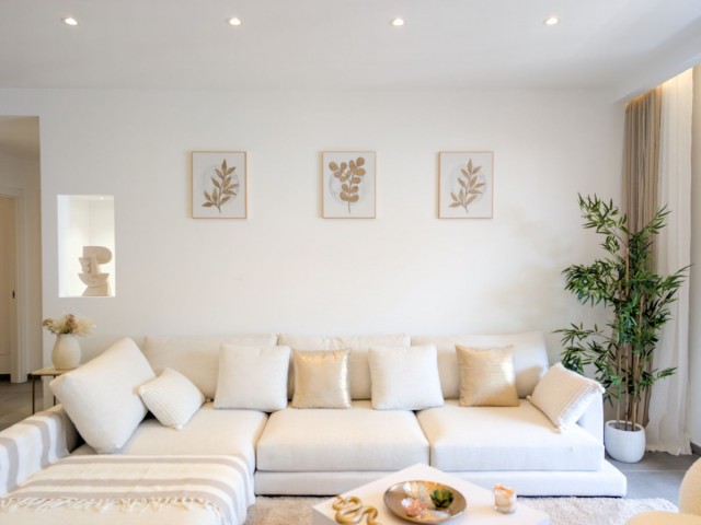 2 Bedrooms Apartment in San Pedro de Alcántara