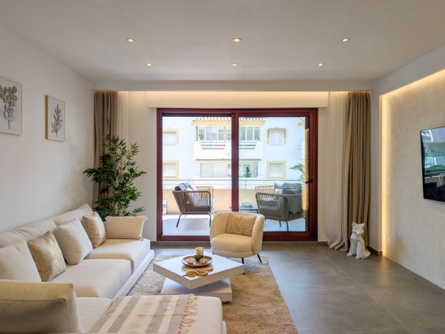 2 Bedrooms Apartment in San Pedro de Alcántara