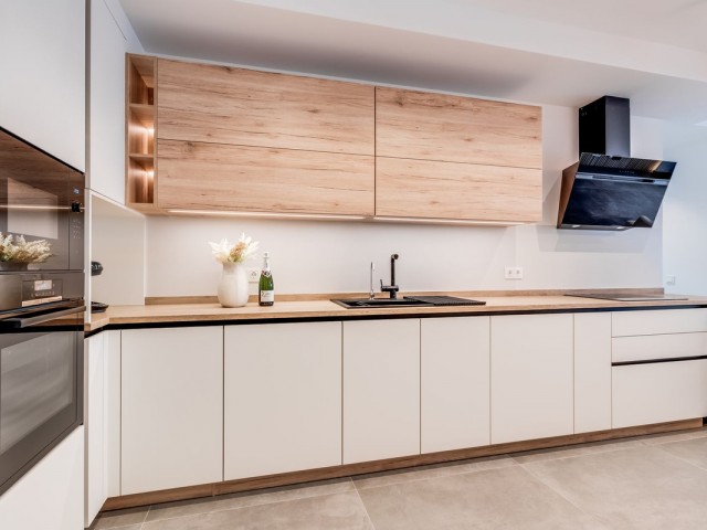 2 Bedrooms Apartment in San Pedro de Alcántara