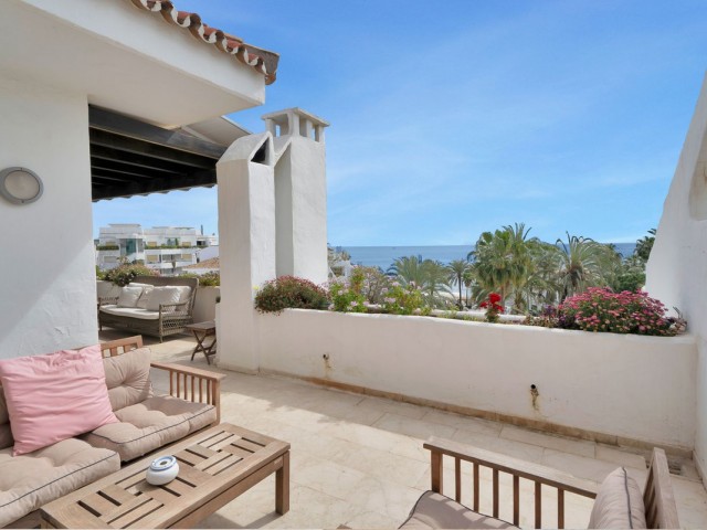 Penthouse avec 3 Chambres  à The Golden Mile