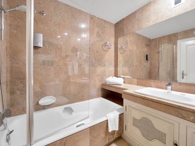 Penthouse avec 3 Chambres  à The Golden Mile