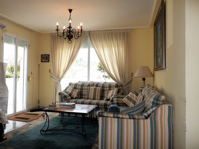 Apartamento con 4 Dormitorios  en Bel Air