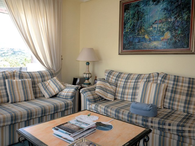 Apartamento con 4 Dormitorios  en Bel Air