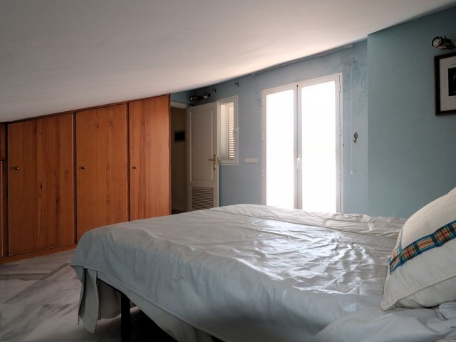 Apartamento con 4 Dormitorios  en Bel Air