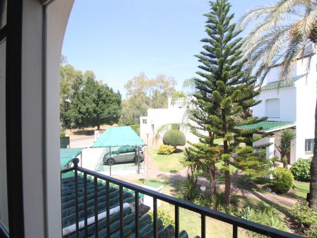 3 Schlafzimmer Reihenhaus in Nueva Andalucía