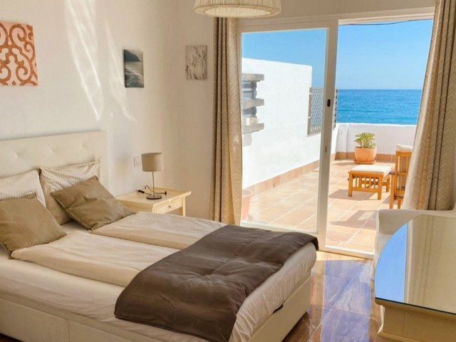 3 Soveroms Villa i Estepona