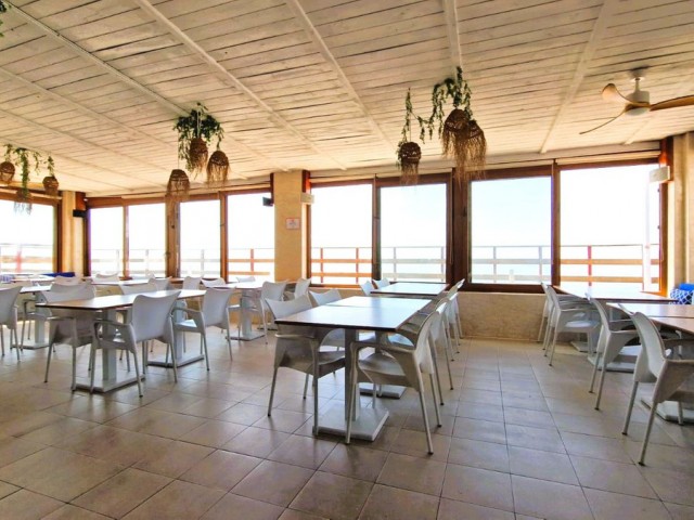 3 Soveroms Villa i Estepona
