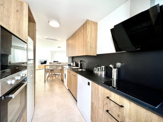 Maison mitoyenne avec 3 Chambres  à Estepona