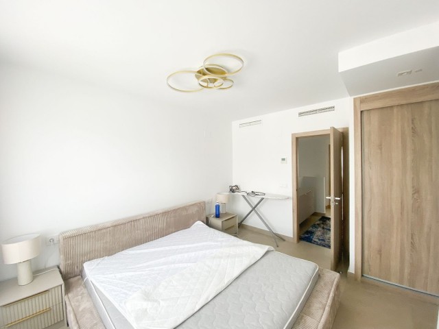 Maison mitoyenne avec 3 Chambres  à Estepona
