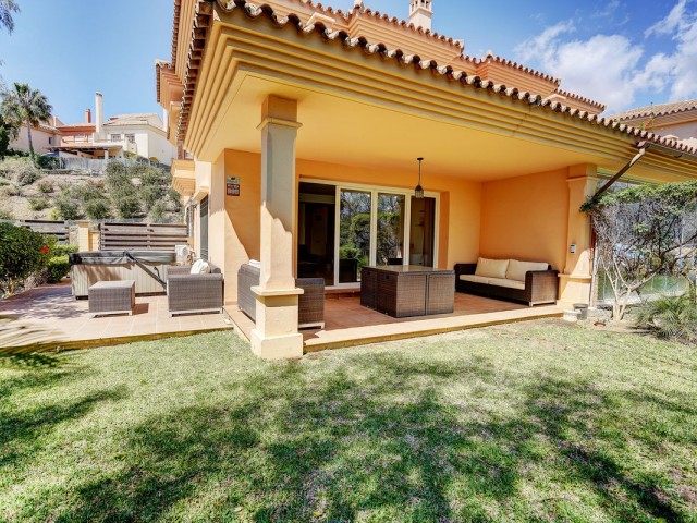3 Bedrooms Villa in Riviera del Sol