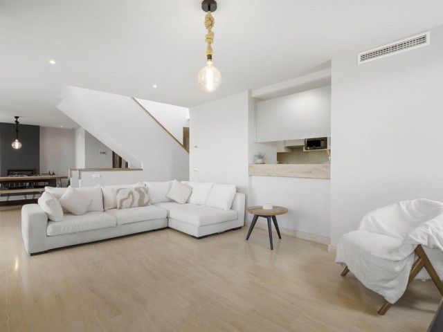 Penthouse avec 5 Chambres  à La Cala de Mijas
