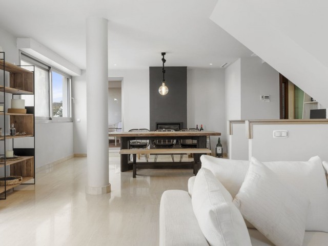 Penthouse avec 5 Chambres  à La Cala de Mijas