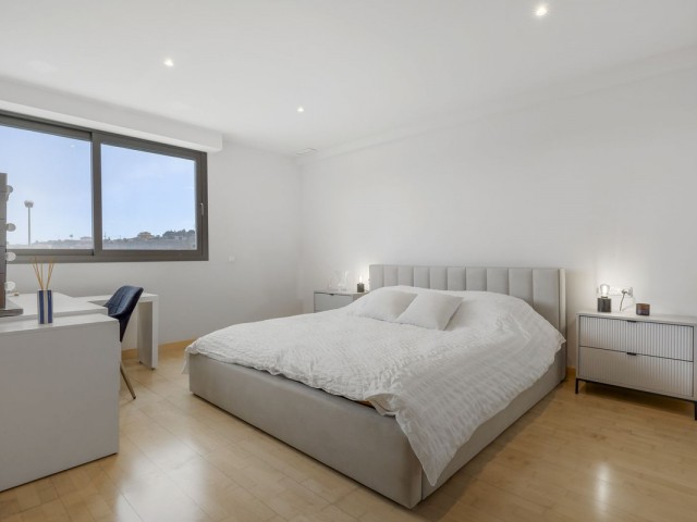 Penthouse avec 5 Chambres  à La Cala de Mijas