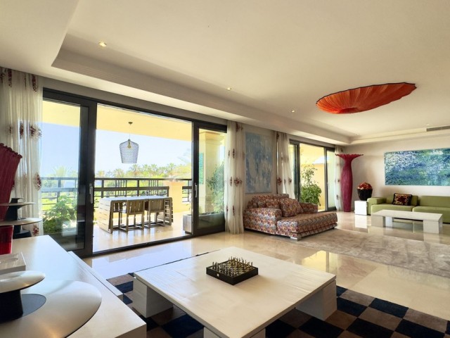 3 Schlafzimmer Apartment in Puerto Banús