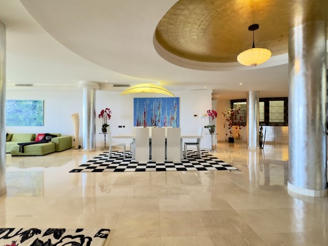 3 Schlafzimmer Apartment in Puerto Banús