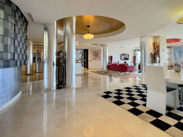 3 Schlafzimmer Apartment in Puerto Banús