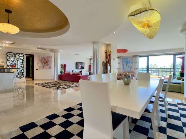 3 Schlafzimmer Apartment in Puerto Banús