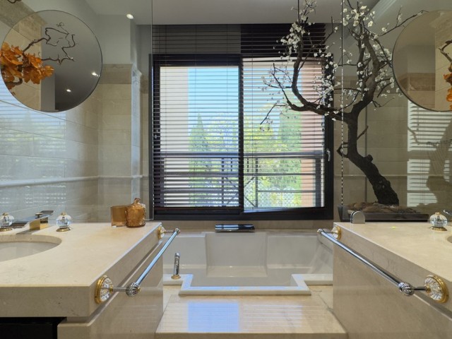 3 Schlafzimmer Apartment in Puerto Banús
