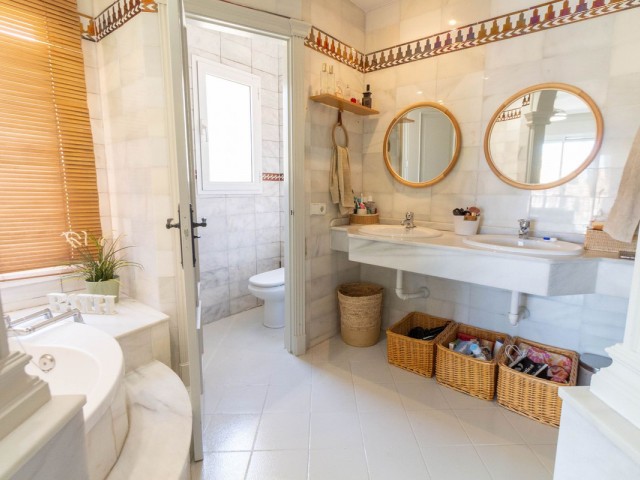 3 Bedrooms Villa in Riviera del Sol