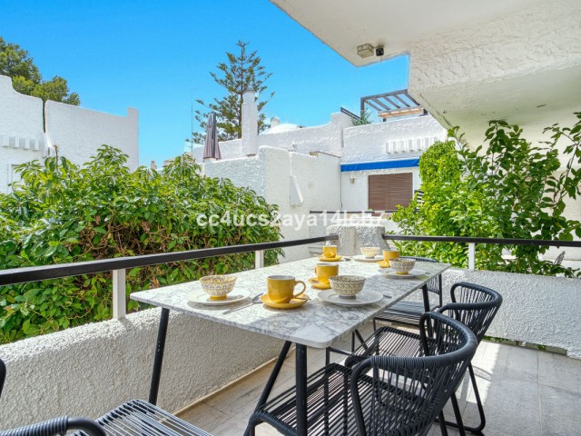 3 Schlafzimmer Reihenhaus in Nueva Andalucía