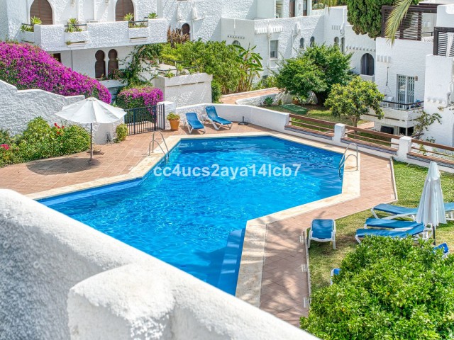 3 Schlafzimmer Reihenhaus in Nueva Andalucía