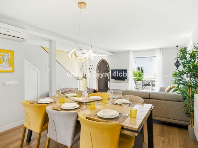 3 Schlafzimmer Reihenhaus in Nueva Andalucía