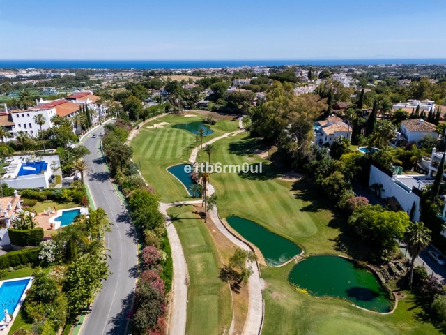 Villa avec 6 Chambres  à La Quinta