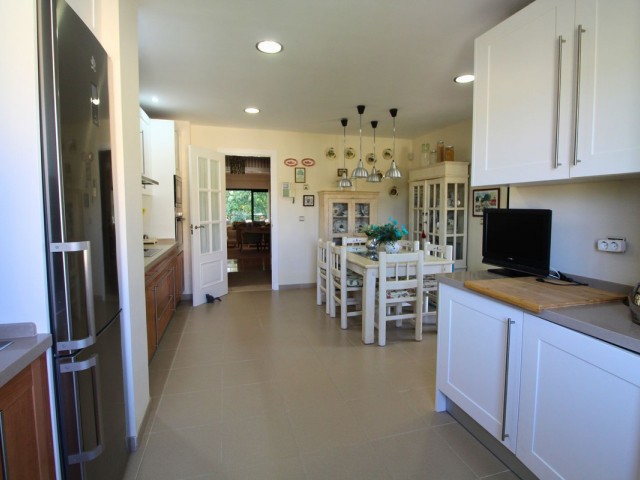 2 Slaapkamer Appartement in San Roque Club