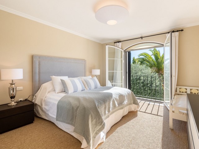 5 Sovrums Villa i Nueva Andalucía