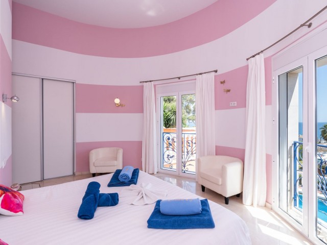 Villa avec 5 Chambres  à La Cala de Mijas