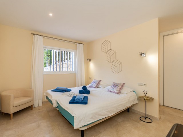 Villa avec 5 Chambres  à La Cala de Mijas