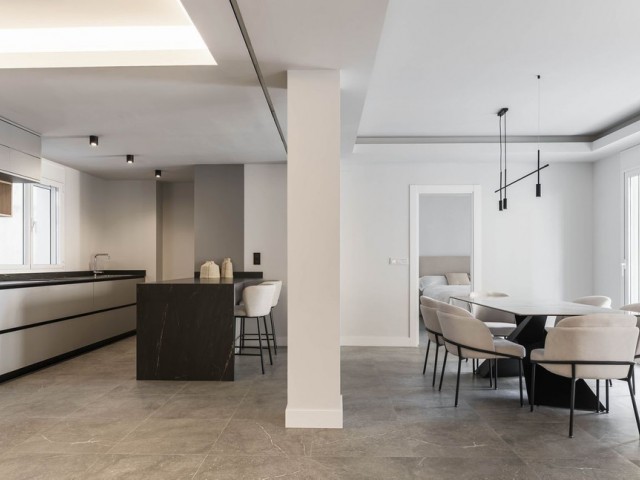 Apartamento con 3 Dormitorios  en Centro Histórico
