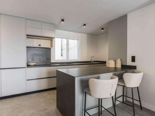 Apartamento con 3 Dormitorios  en Centro Histórico