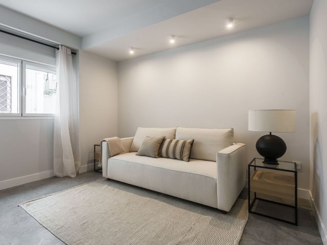 Apartamento con 3 Dormitorios  en Centro Histórico
