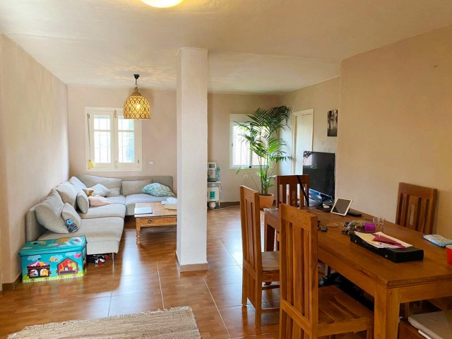 5 Sovrums Villa i Estepona