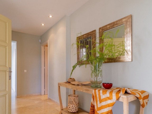 5 Soveroms Villa i Sotogrande