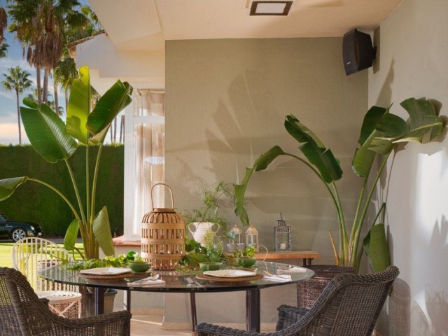 5 Soveroms Villa i Sotogrande