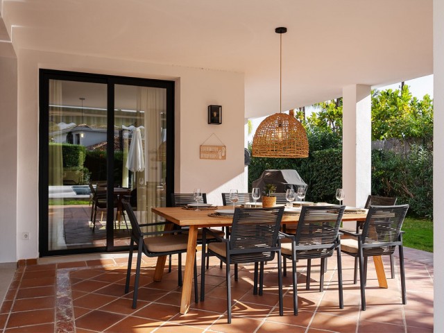 4 Sovrums Villa i Nueva Andalucía