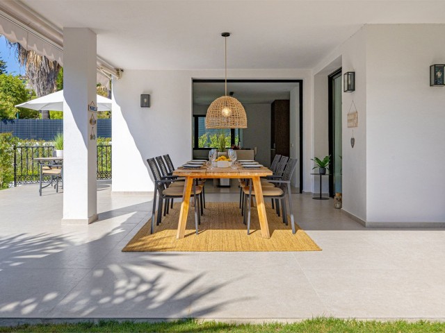 4 Slaapkamer Villa in Nueva Andalucía