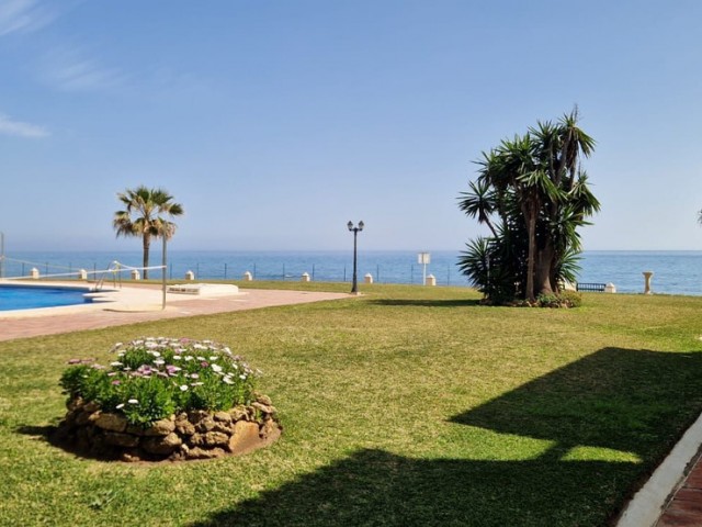 3 Bedrooms Apartment in Calahonda