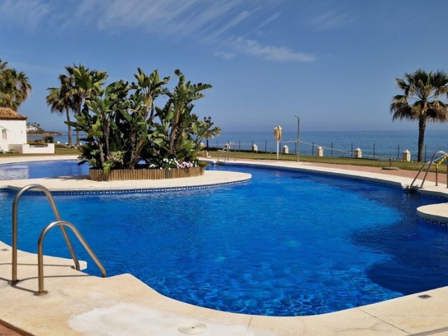 3 Bedrooms Apartment in Calahonda