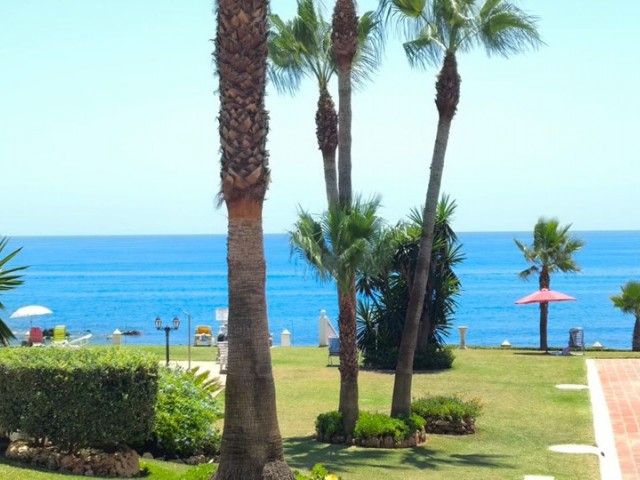 3 Bedrooms Apartment in Calahonda