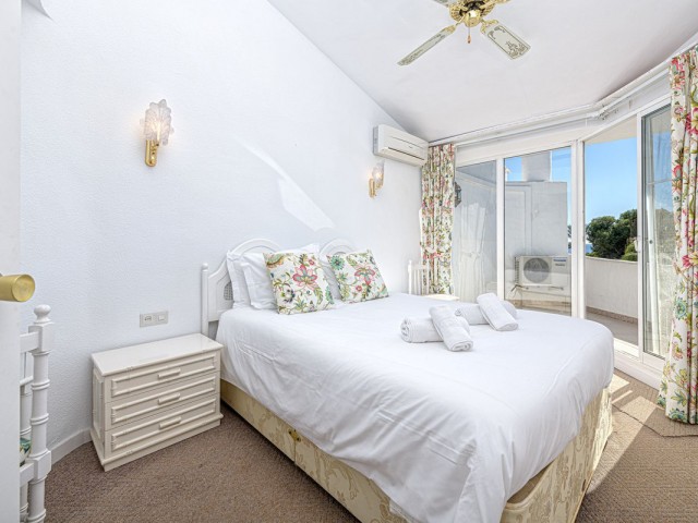 3 Bedrooms Apartment in Calahonda