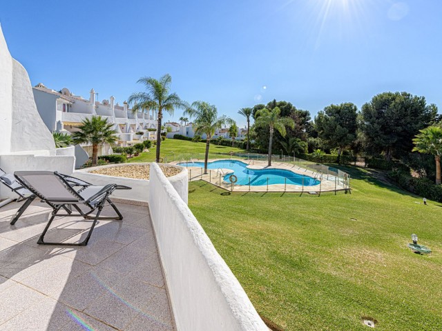 3 Bedrooms Apartment in Calahonda