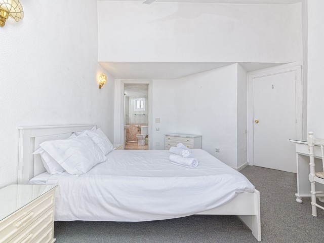3 Bedrooms Apartment in Calahonda