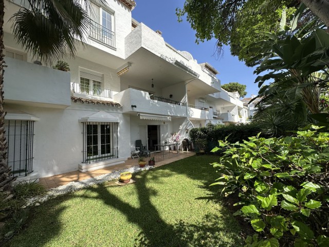 Apartment, El Presidente, R5056273