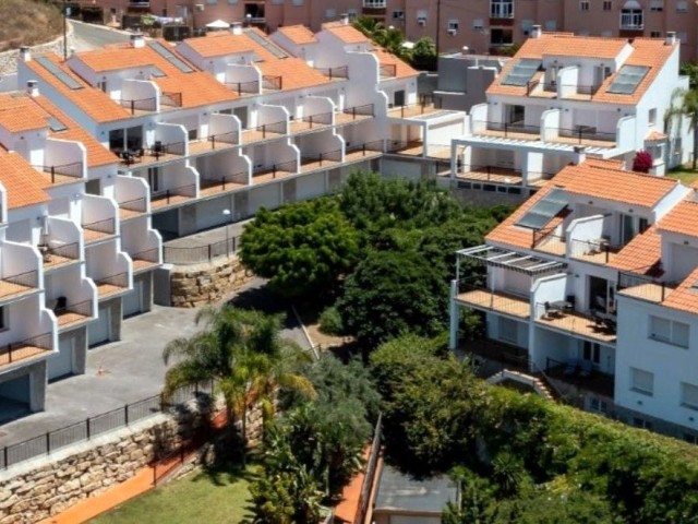 4 Soveroms Rekkehus i Fuengirola